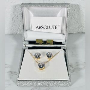 ⭐️A Absolute CZ Jewelry Set Gold Tone Necklace & Stud Earrings